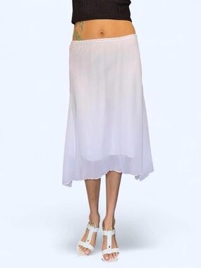 🤍✨ Vintage Y2K White Midi Skirt ✨🤍